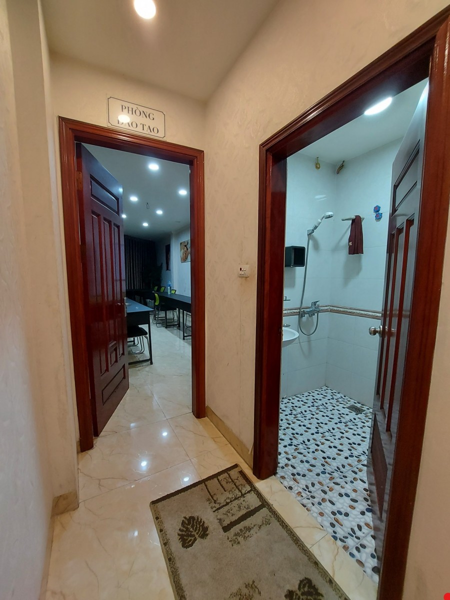 Kinh Doanh Đỉnh, M.Phố Hai Bà Trưng, 50M2, 4T, 15tỷ, VỉaHè, LôGóc, ÔTÔ