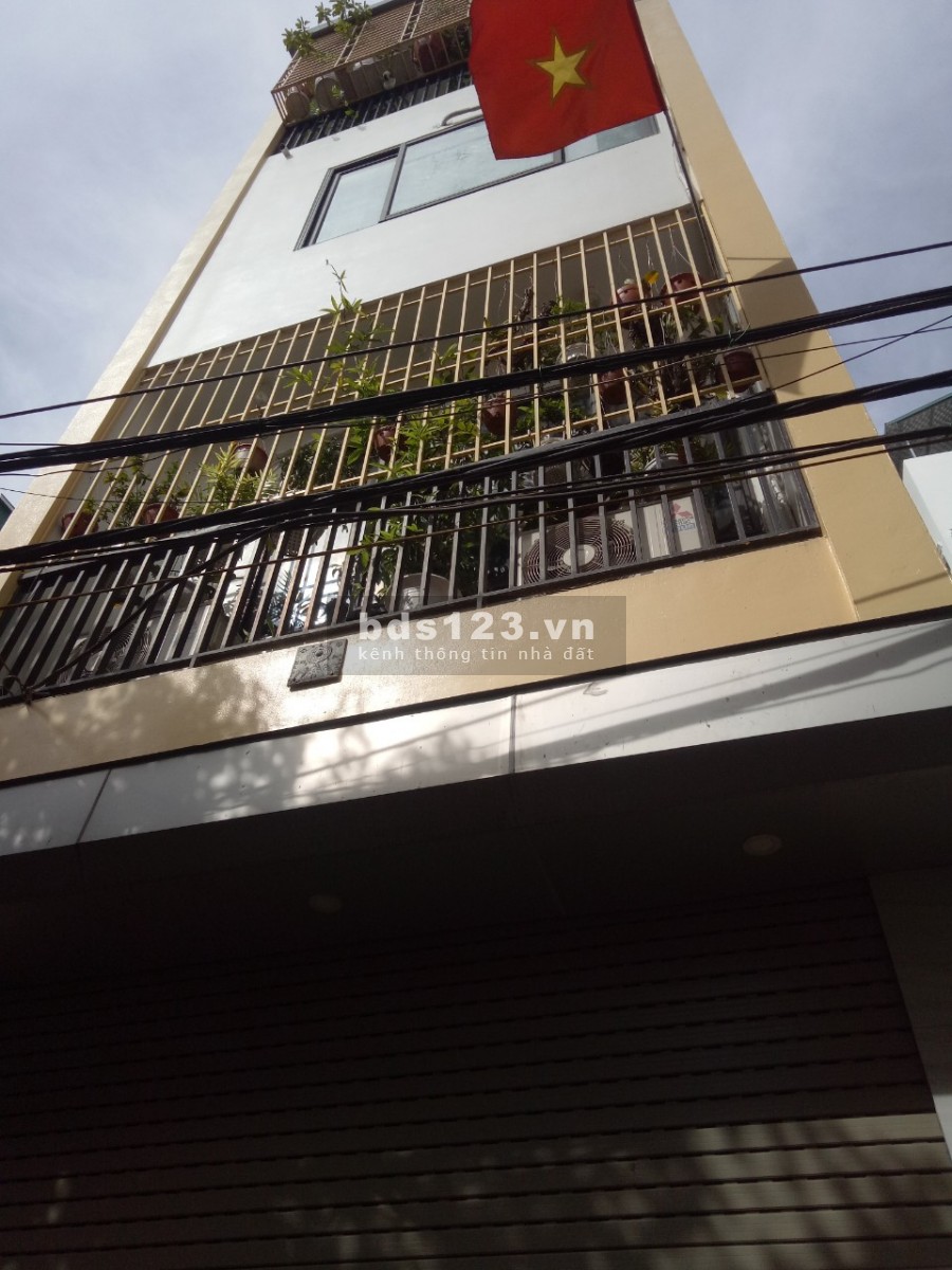 Siêu phẩm giá rẻ bán nhà phường Phú Thượng, Quận Tây Hồ, 3 thoáng, dt 48m2, giá 4.x tỷ