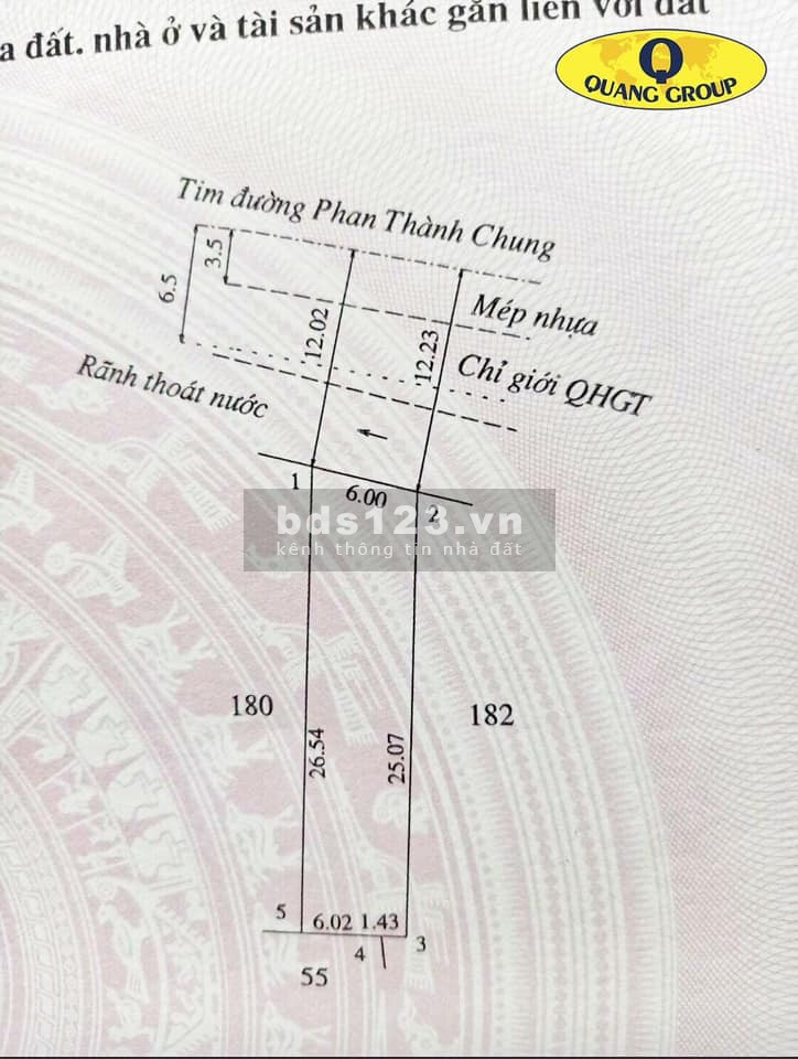 Bán nhanh lô đất trung tâm thị xã Quảng Trị, giá bán 798 triệu. lhcc, hướng Bắc