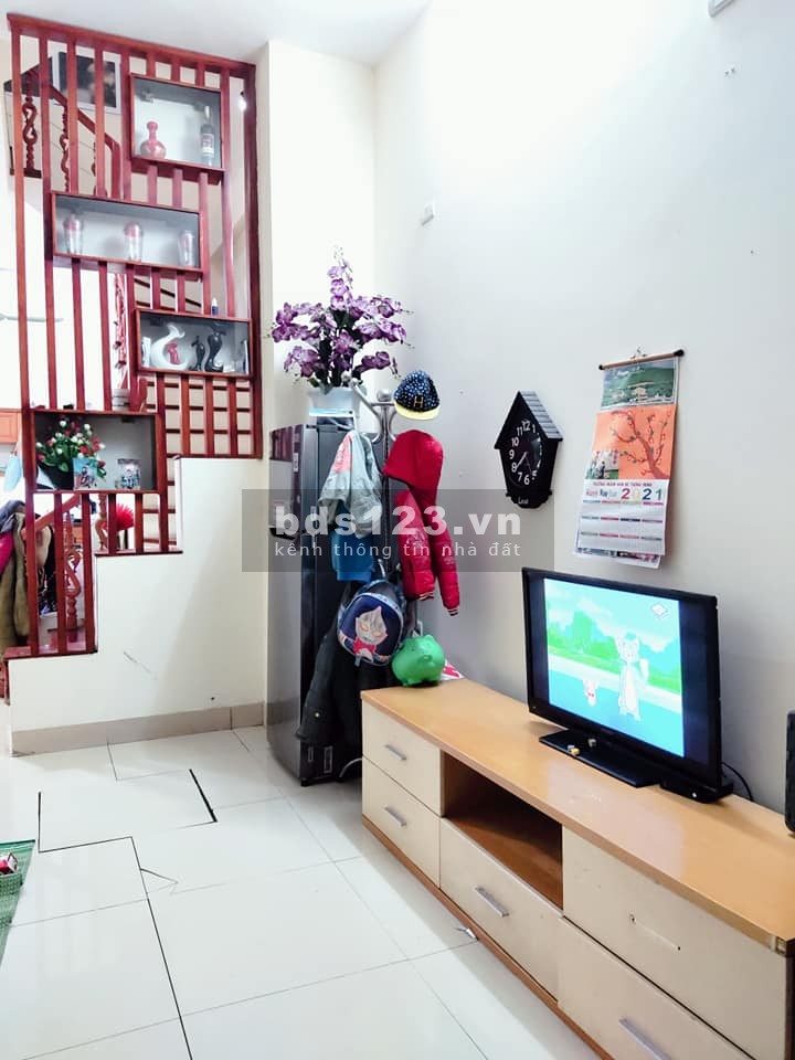 Bán nhà phố Lê Lai, xây chắc chắn, 2 mặt thoáng vĩnh viễn 40m2, 4T, MT 3,5m, 4,05 tỷ.