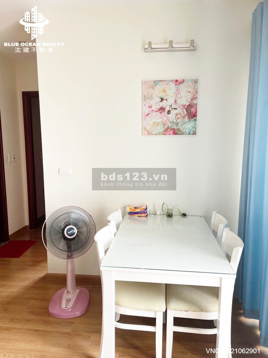Cần bán 3 căn hộ chính chủ 2 ngủ Central Point 219 Trung Kính, giá chỉ 2.8 tỷ