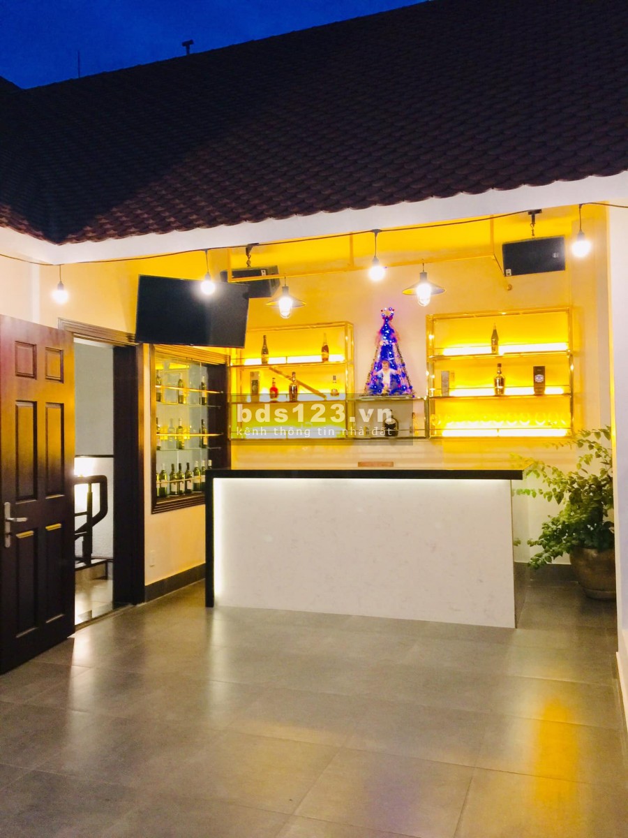 Biệt Thự 120m2 lô góc 3 mặt cực lý tưởng, Chủ để lại toàn bộ nội thất ngoại nhập