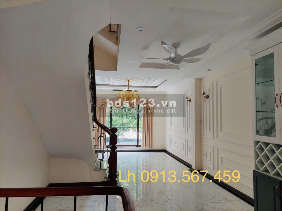 5 tầng đẳng cấp gara đường 3 ô tô tránh 2 mặt thoáng giá bán 4.45 tỷ