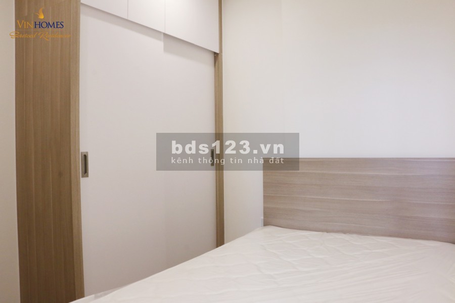 Cho thuê Căn hộ Cao Cấp 2PN1VS tại Vinhomes Smart City, 45m2, 8tr3