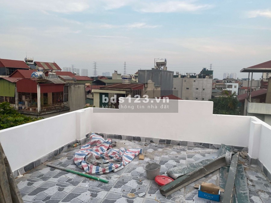Lô góc, dt 45m2 5 tầng xây mới, vỉa hè rộng tại Thịnh Liệt, giá bán nhỉnh 6 tỷ