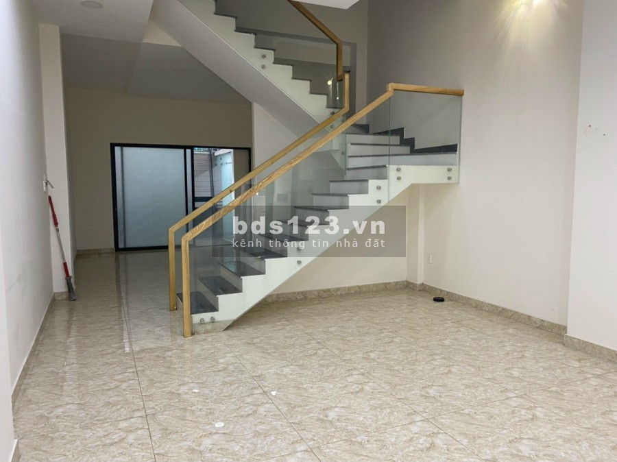 0776835023 cho thuê mặt bằng kinh doanh, dt 5x20m làm VP SPA giá chỉ 13tr/tháng