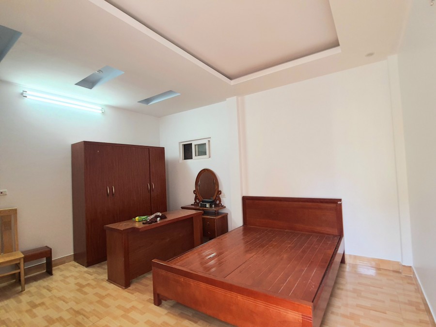 Bán nhà Khương Trung, Thanh Xuân 30m2, ô tô, KD, có một không hai, chỉ 3,6 tỷ.