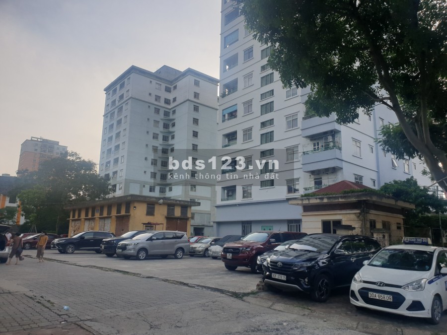 Bán Căn hộ OCT2 Đơn Nguyên 2 Linh Đàm,5 phút ôto lên Vành Đai 3 ,83m2 ,giá 1.78tỷ.