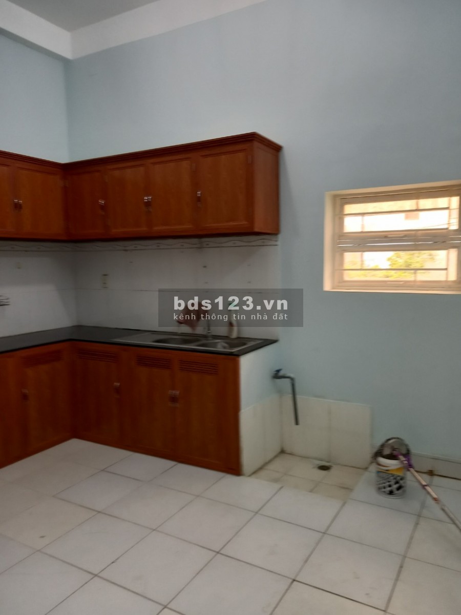 Nhà 4PN, Ngay Cầu Ông Dầu, Đô Thị Vạn Phúc, Ngã Tư Bình Triệu