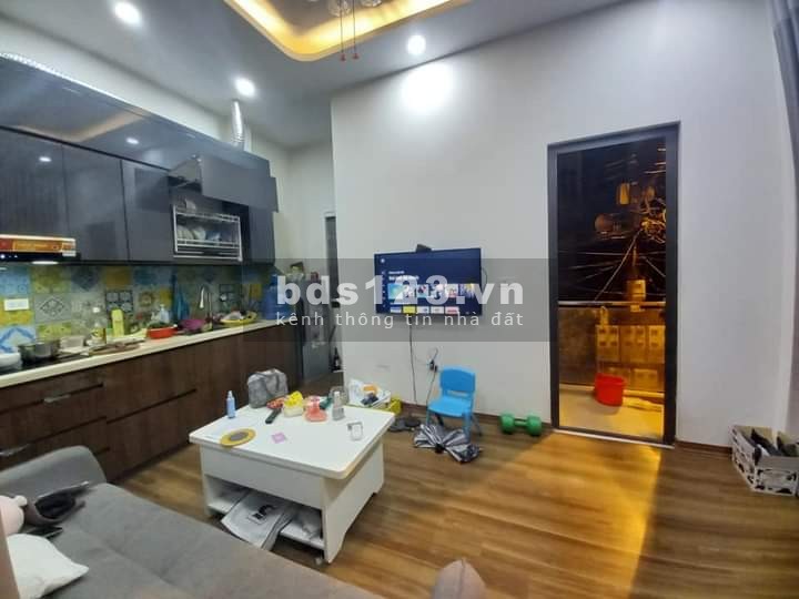 Bán nhà Lạc Long Quân,Hà Nội, Lô Góc, Tự Xây, Kinh Doanh Tốt : 5.05 Tỷ.