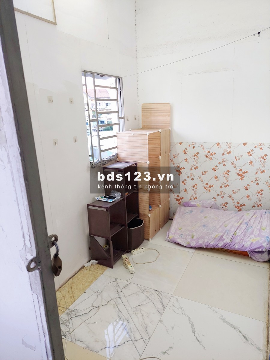 Quận 11 Cho thuê phòng trọ 1tr6 có WC riêng, Cửa sổ, giờ tự do.