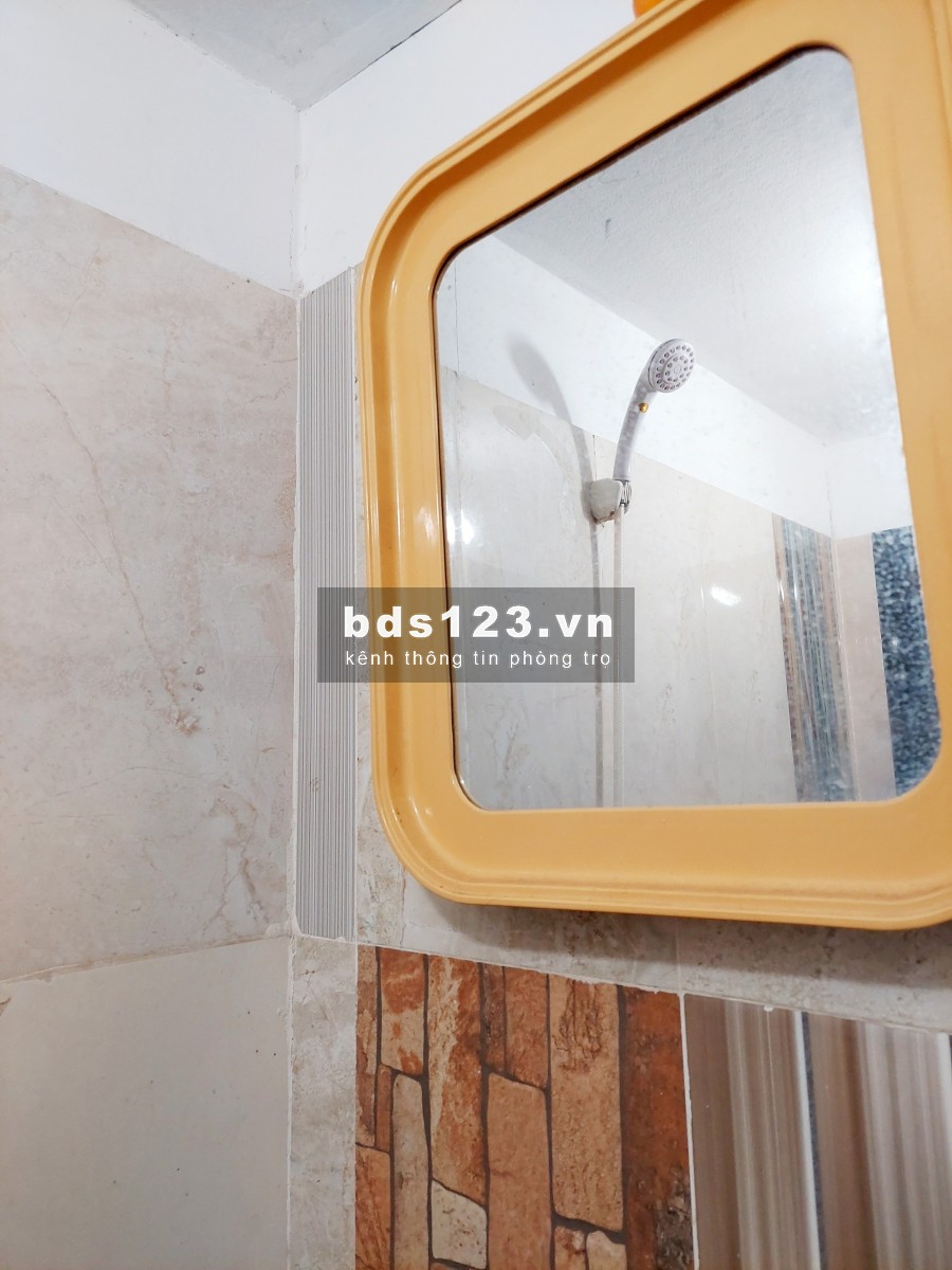 Quận 11 Cho thuê phòng trọ 1tr6 có WC riêng, Cửa sổ, giờ tự do.