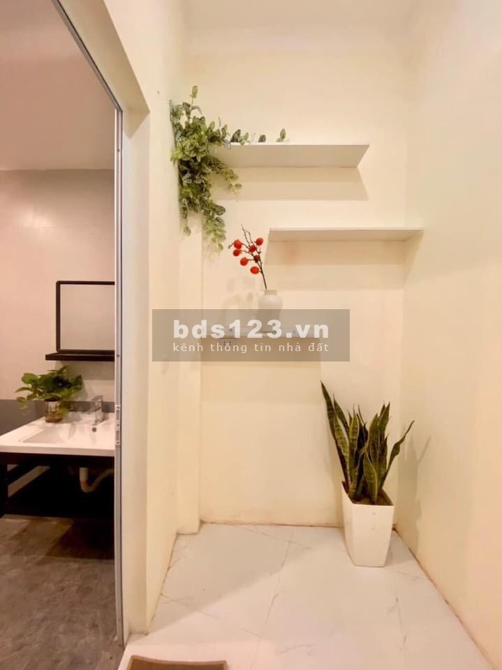 Nhà trung tâm Đống Đa, nhà đẹp nội thất 5 sao tặng lại toàn bộ cho khách, giá 4.3 tỷ