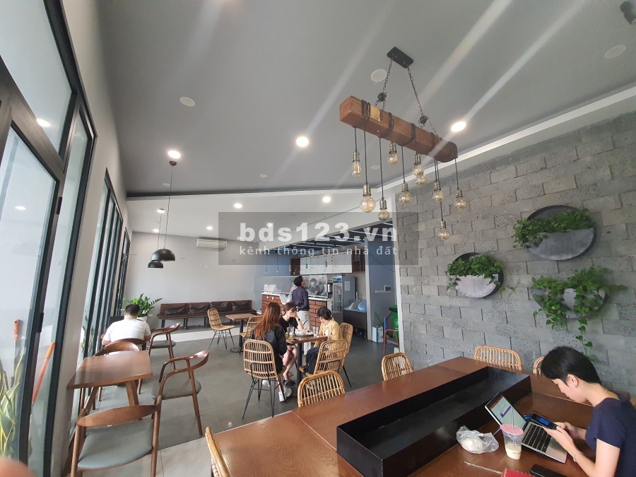 Cho thuê mặt bằng kinh doanh, cửa hàng DT 75m2 mt 12m tại phố Lê Trọng Tấn, Thanh Xuân, Hà Nội LH.0866683628