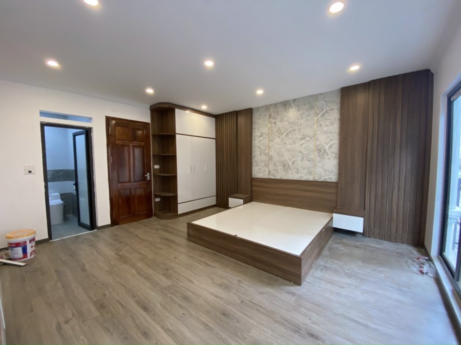 Bán nhà xây mới lô góc nằm sát khu đô thị Đại Kim siêu đẹp giá rẻ - Hoàng Mai. DT 33m2. Giá 3.55 tỷ