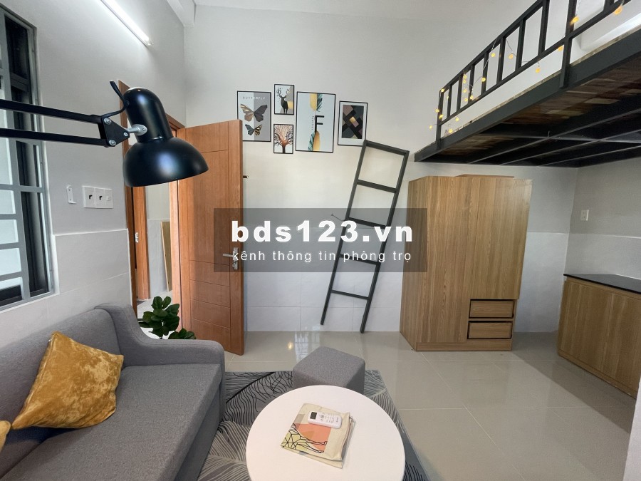 Phòng có gác mới tinh, máy lạnh Quang Trung P11 GV - giá sinh viên