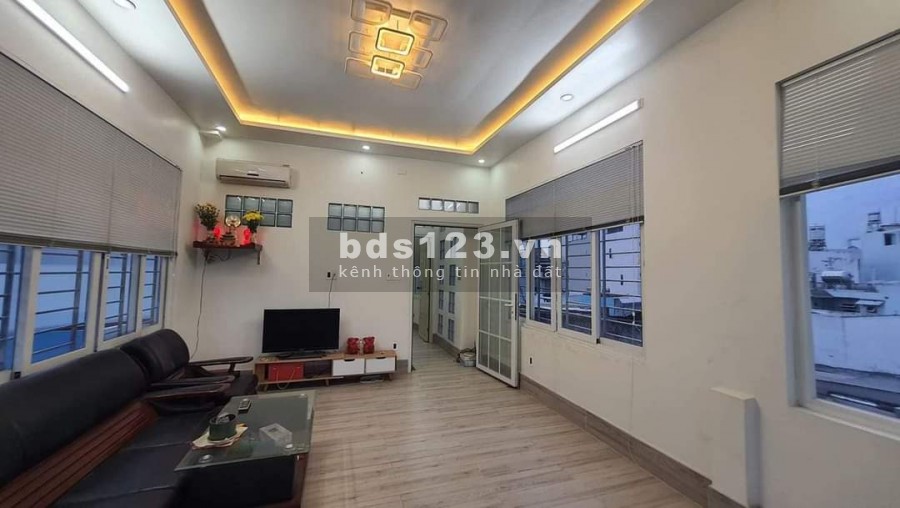 VIP Tân Bình Cách mặt tiền chỉ vài bước chân, diện tích sử dụng 35m2 giá chỉ 4.5 tỷ