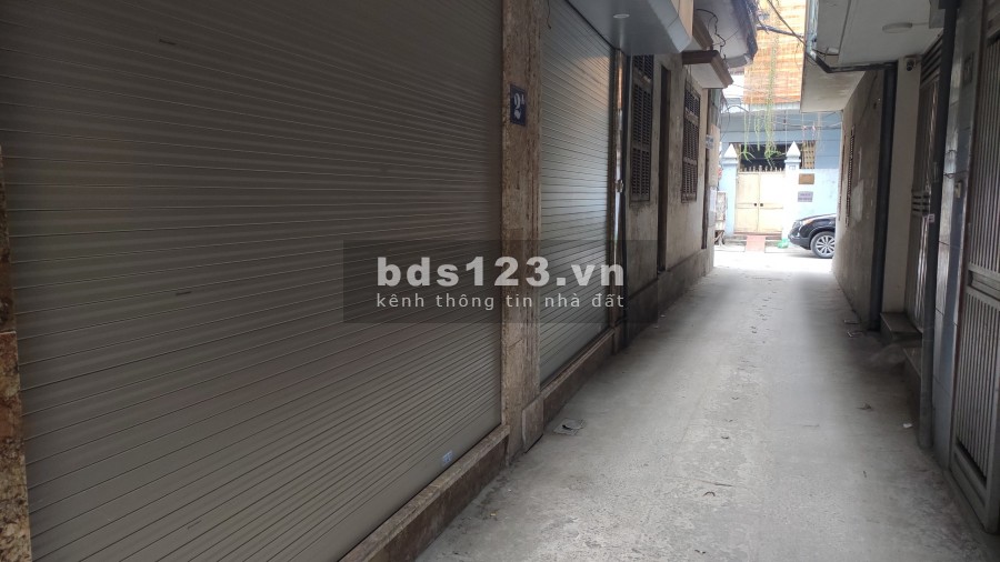 Bán nhà PL ô tô ngõ 71 Hoàng Văn Thái 4 tầng 61m2 ở luôn giá 6,8 tỷ. LH 0912442669