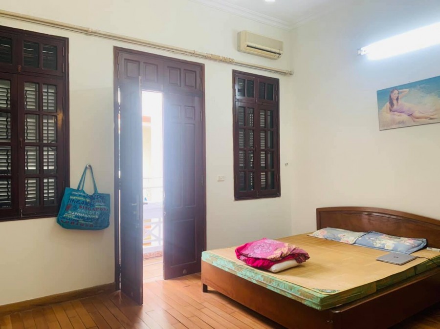 Biệt thự mini Hoàng Hoa Thám diện tích 85m2, 3 tầng đúc, giá đẹp 7.95 tỷ