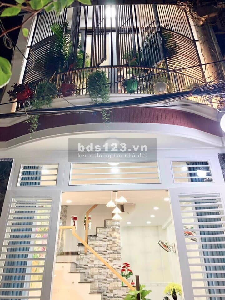 Chủ ngộp bán gấp nhà 1T1l 68m2, HXH 8m, Ngay MT Xuân Thới Sơn 3, Hóc Môn, Giá 1,6 tỷ, SHR