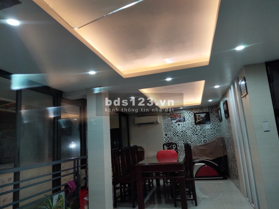 Bán biệt thự Giang Biên kiến trúc Huế, mặt tiền 7,5m kinh doanh tốt