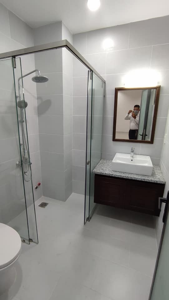 Nhà mới 100% khu City Land, diện tích 60m vuông, nở hậu hơn 7m. Xe hơi ngủ trong nhà