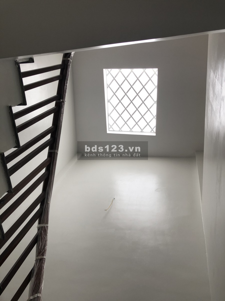 Mình chủ đất muốn bán nhanh Nhà Sát Ngọc Trục Nam Từ Liêm 179 M2/ 4 tầng Giá bèo 2,95 tỷ Liên hệ 0869858696