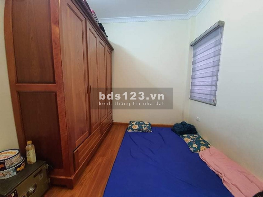 Bán nhà Cầu Giấy, dt 5m2, mt 5m, hiếm đẹp, rẻ, giá 6.9 tỷ, lh 0961427470