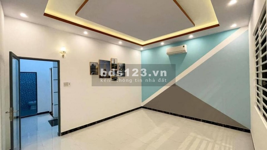 Bán nhà lầu hẻm 4 cmt8 thổ cư 50m2 giá 2.09 tỷ thiết kế đẹp mắt không gian rộng rãi ngay trung tâm