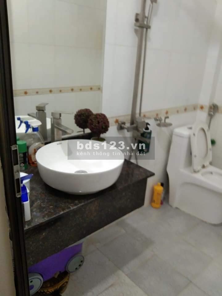 Bán nhà đẹp Ngô Quyền, lô góc, 3 mặt thoáng, diện tích 33m2, giá bán nhỉnh 3 tỷ