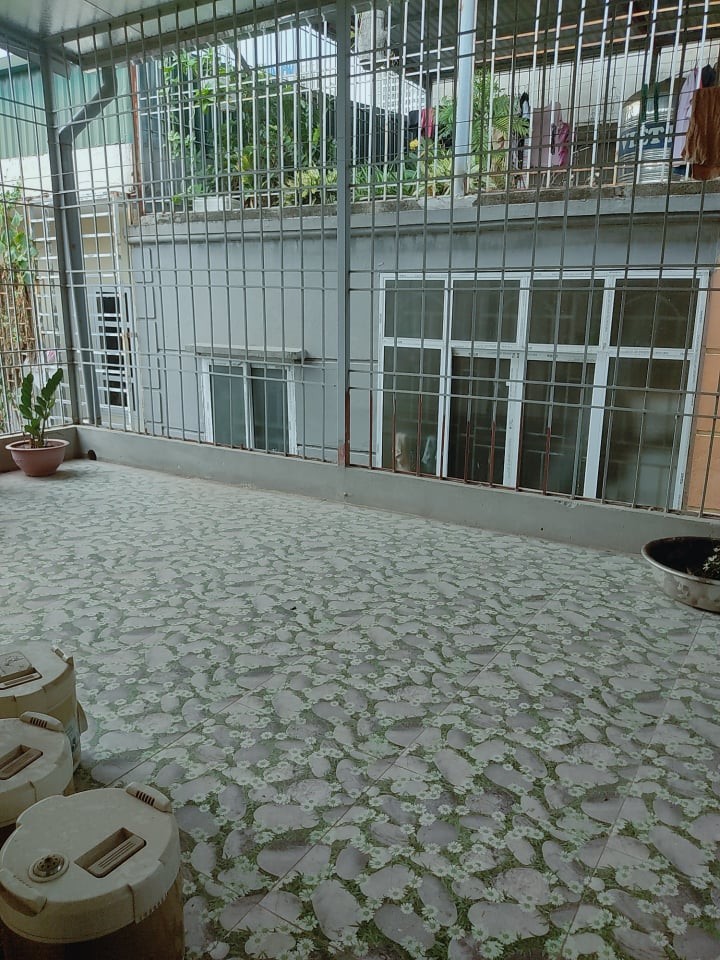 Bán nhà Kim Ngưiu, Hai Bà Trưng, 65m2, 3 tầng, sổ đỏ chính chủ, gần oto, giá hơn 4 tỷ.