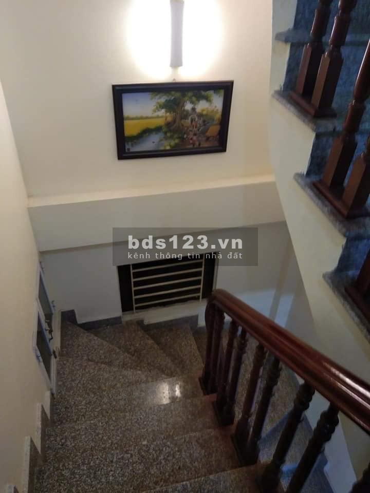 Bán nhà đẹp Ngô Quyền, lô góc, 3 mặt thoáng, diện tích 33m2, giá bán nhỉnh 3 tỷ