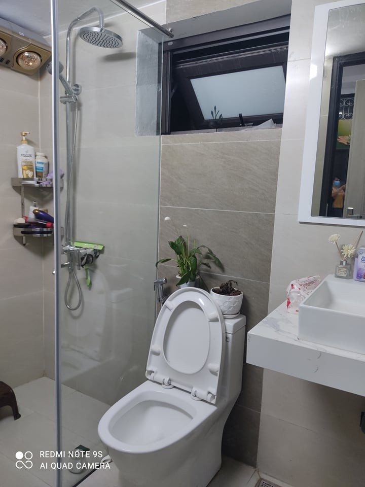 Bán nhà Kim Ngưiu, Hai Bà Trưng, 65m2, 3 tầng, sổ đỏ chính chủ, gần oto, giá hơn 4 tỷ.