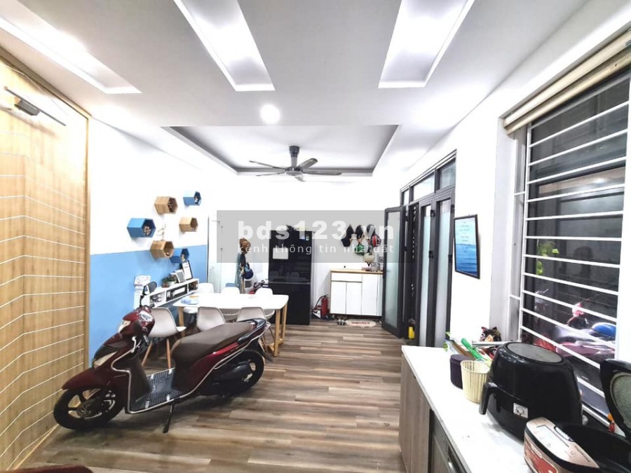 Nhà Đẹp Bán Nhà Chính Chủ Trung Kính Cầu Giấy 55m Mặt Ngõ Thoáng SĐCC