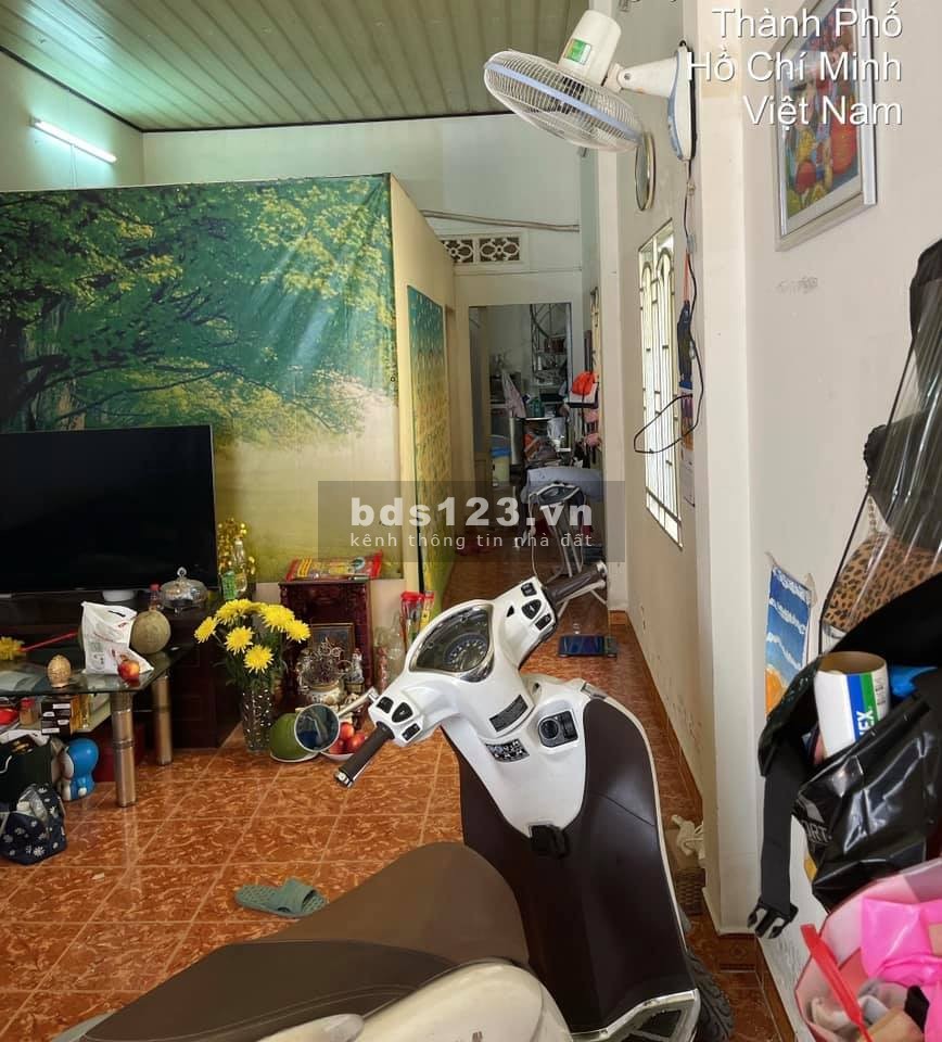 Bấn nhà Tân Phú, hẻm xe hơi 6m, sát mặt tiền ngang khủng 5 tầng đúc, giá 7.35 tỷ
