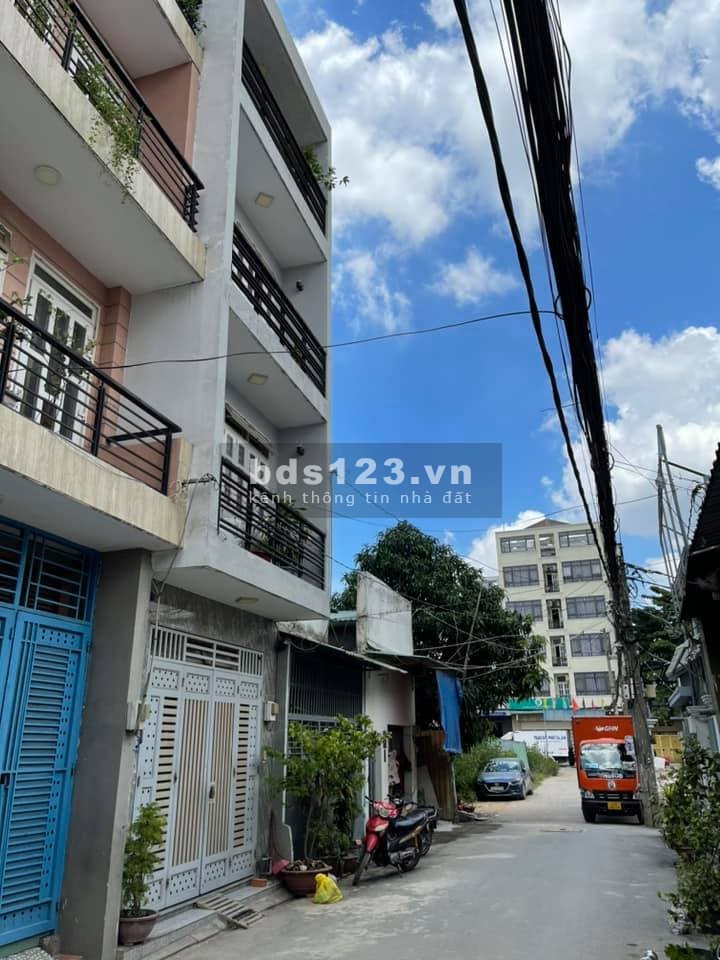 Bấn nhà Tân Phú, hẻm xe hơi 6m, sát mặt tiền ngang khủng 5 tầng đúc, giá 7.35 tỷ