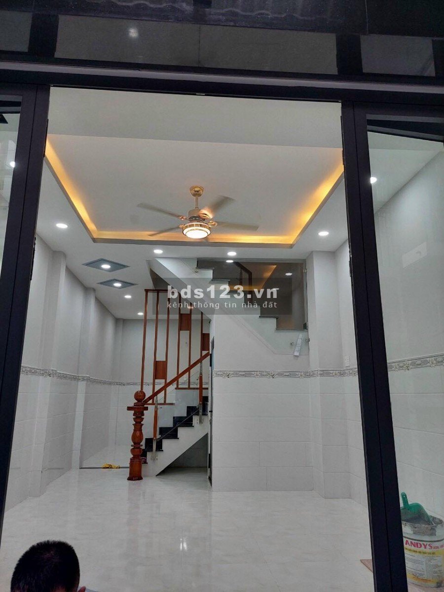 Chỉ hơn 4tỷ có ngay nhà hẻm xe hơi Lý Thánh Tông Tân Phú 40m2 (4x10m)