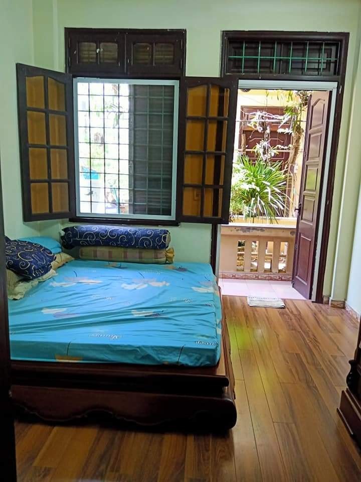 Bán nhà ngõ 252 Tây Sơn, Oto, Ngõ nông, KD nhộn nhịp, 38m*3T, mt 4m, giá 3.9 tỷ, 0888104444