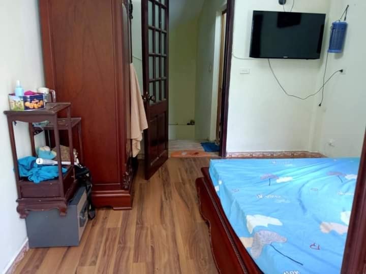 Bán nhà ngõ 252 Tây Sơn, Oto, Ngõ nông, KD nhộn nhịp, 38m*3T, mt 4m, giá 3.9 tỷ, 0888104444