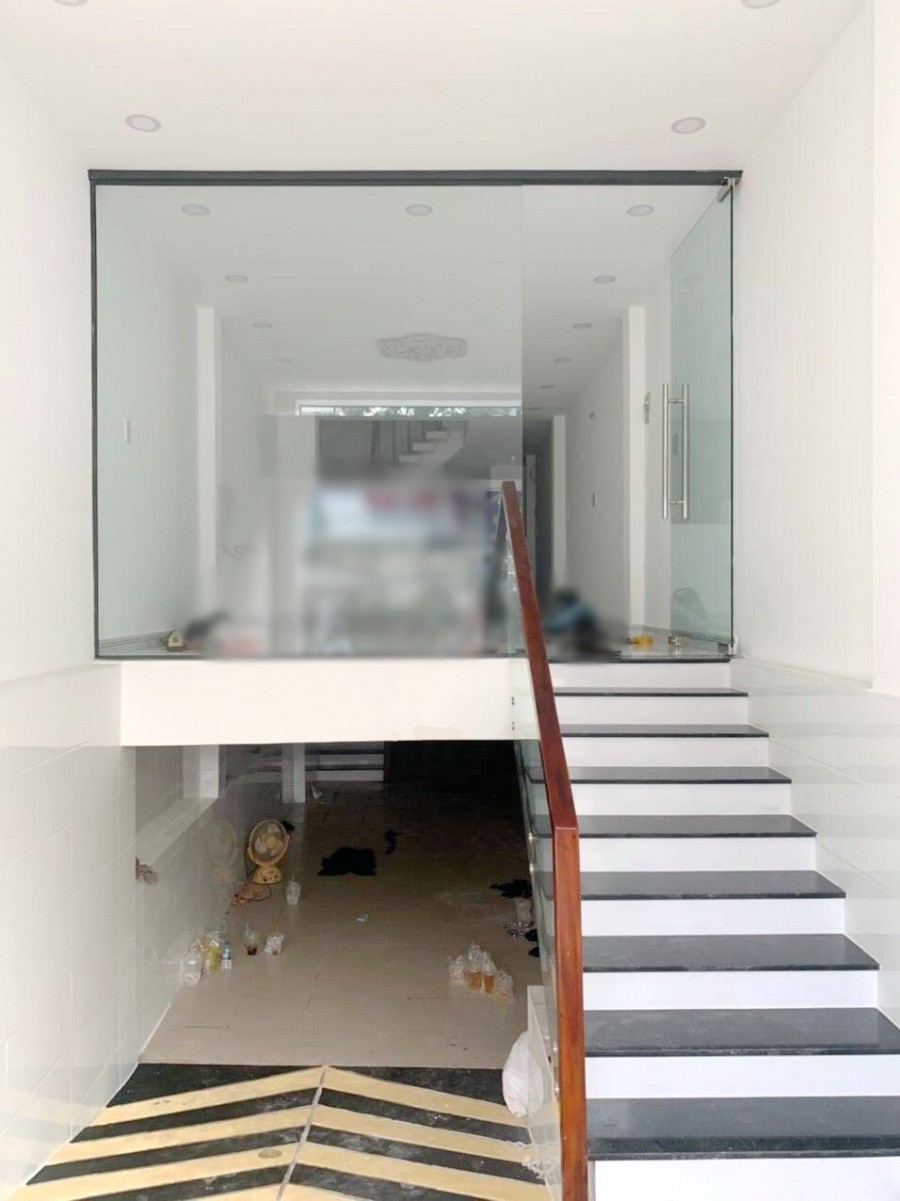 Bán nhà (3.5*21m, nở hậu) mặt tiền kinh doanh đường Dạ Nam F2 Q8