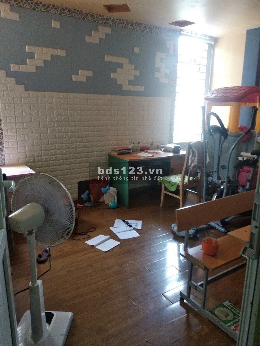 Bán nhà phố Nguyễn Văn Tố, ph Quang Trung, TP HD, 41m2, 3.5 tầng, lô góc, mt 4.25m, 2.55 tỷ