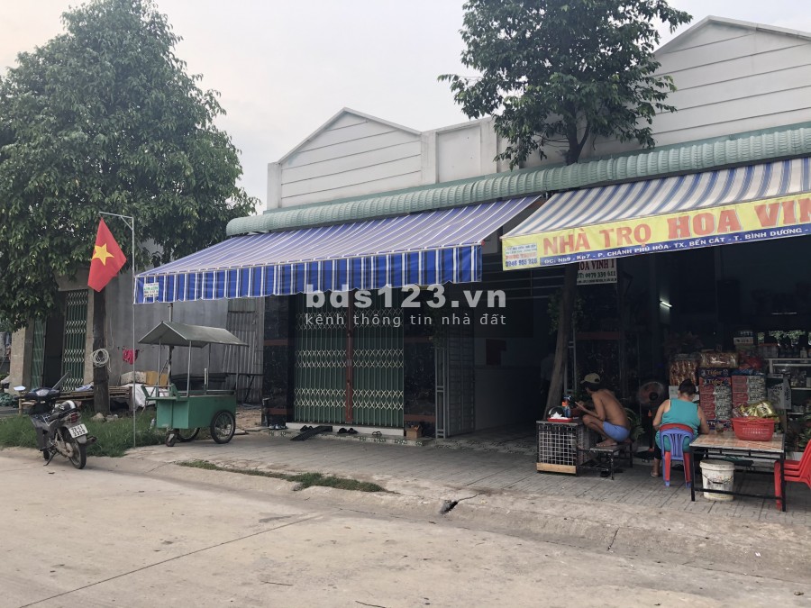 Đầu tư chứng khoán thua lô cần bán gấp 144 phòng trọ, kiot dân cư đông đúc