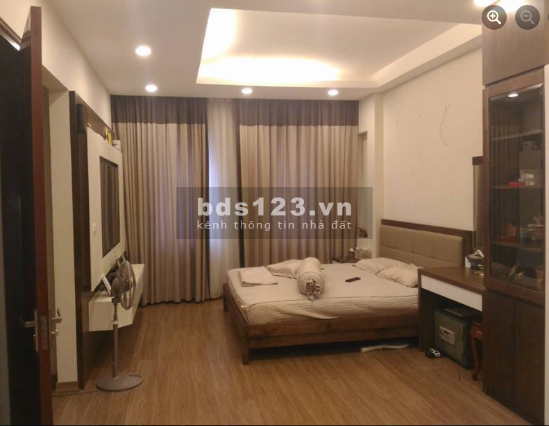 Cần bán nhanh nhà phố Nguyễn Khang lô góc 2 mặt thoáng mt 5m Diện tích 42m2 x 4 tầng