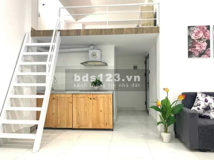 Bán toà 7 tầng, 16 phòng khép kín, Thang máy, Thu nhập 70Triệu/Tháng phố Chùa Láng