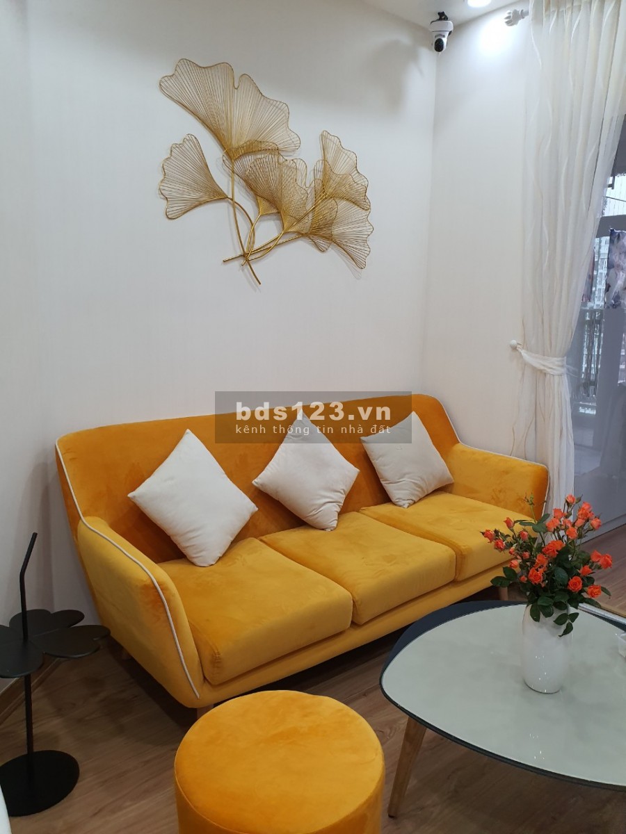 Vợ chồng em cho thuê gấp căn hộ FLC complex 36 Phạm Hùng 2pn 66m2 giá 10tr.Liên hệ: 0969679541