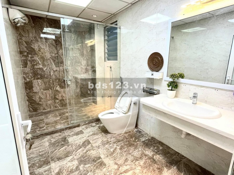 Siêu hiếm bàn nhà Nguyễn Sơn, an ninh đỉnh, 4 tầng, dt 41m2, mt 4m, giá nhỉnh 3 tỷ