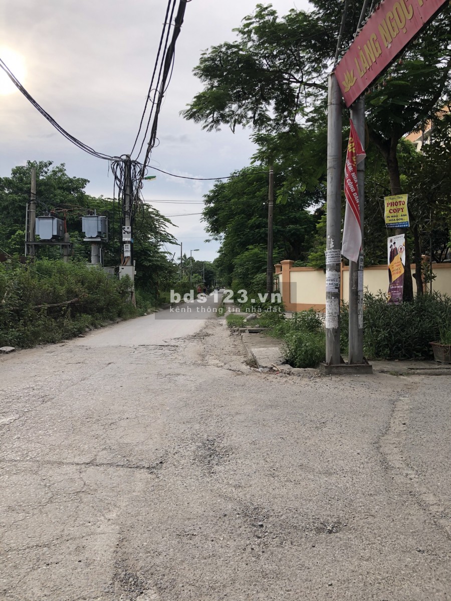 Mình chủ đất muốn bán nhanh Nhà Sát Ngọc Trục Nam Từ Liêm 179 M2/ 4 tầng Giá bèo 2,95 tỷ Liên hệ 0869858696