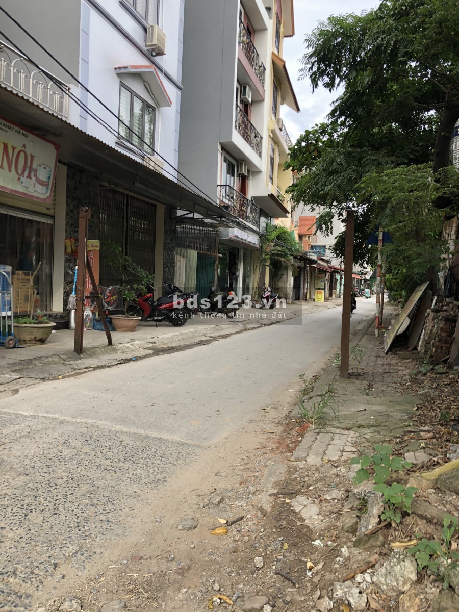 Mình chủ đất muốn bán nhanh Nhà Sát Ngọc Trục Nam Từ Liêm 179 M2/ 4 tầng Giá bèo 2,95 tỷ Liên hệ 0869858696