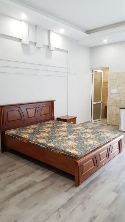 Cho thuê phòng riêng khép kín có bếp, nhà vệ sinh, dt 25m2 ở Trại Lẻ