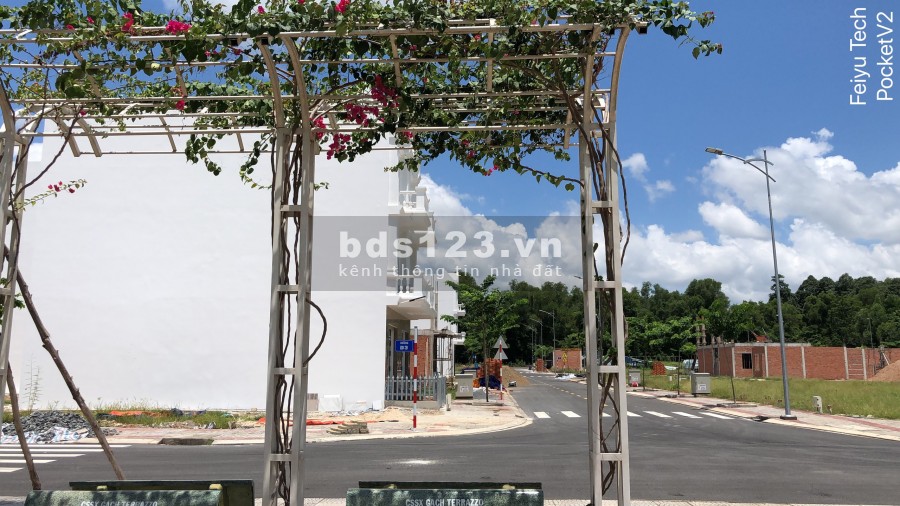 Bán lô đất Phú Chánh, Cổng Vsip 2a, giá đầu tư mùa dịch